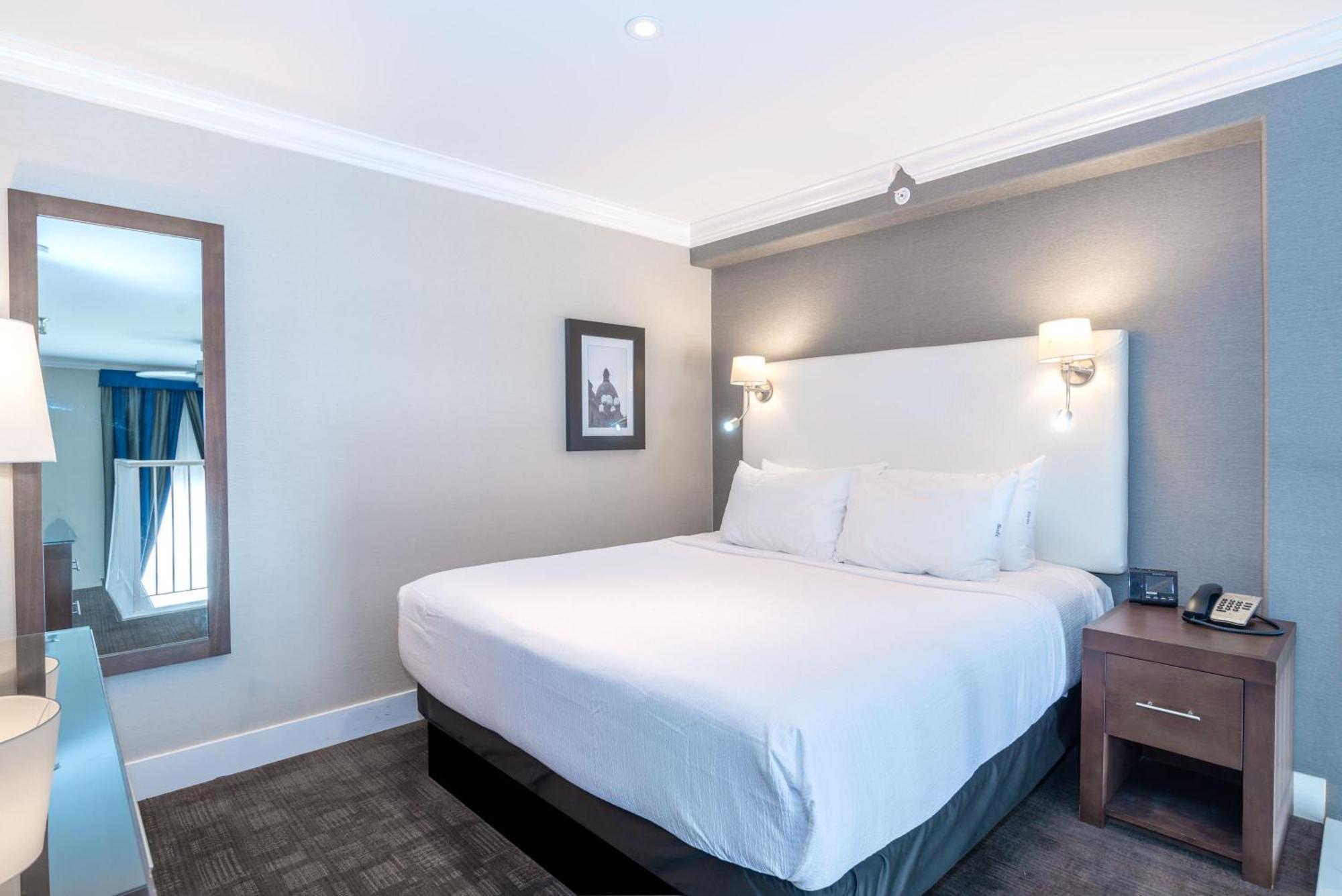Sandman Signature Edmonton South Hotel Экстерьер фото