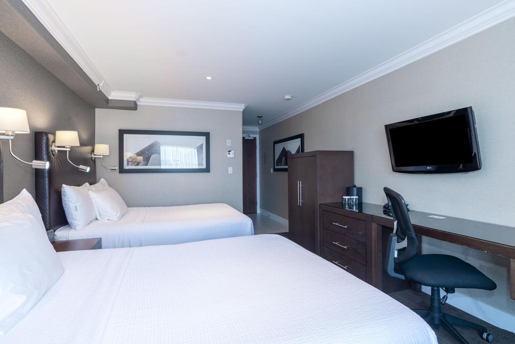 Sandman Signature Edmonton South Hotel Экстерьер фото