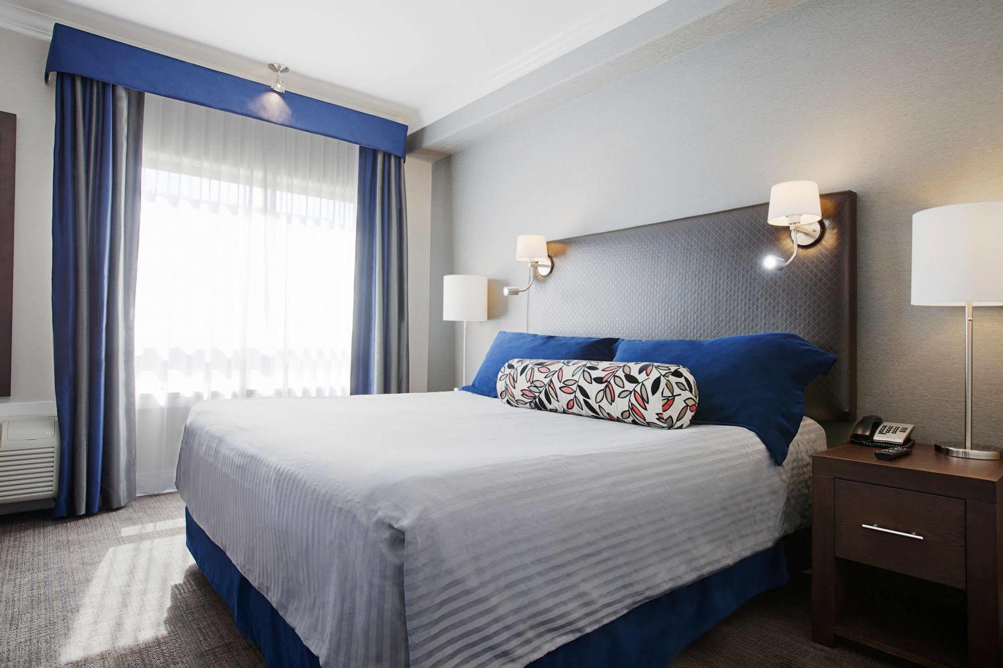 Sandman Signature Edmonton South Hotel Экстерьер фото